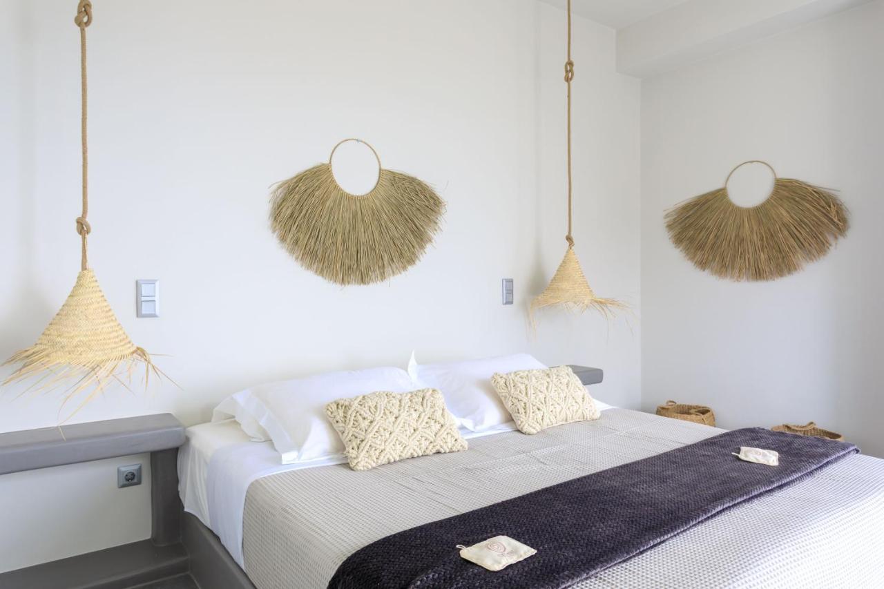Iliades Luxury Boutique Suites Batsíon Extérieur photo